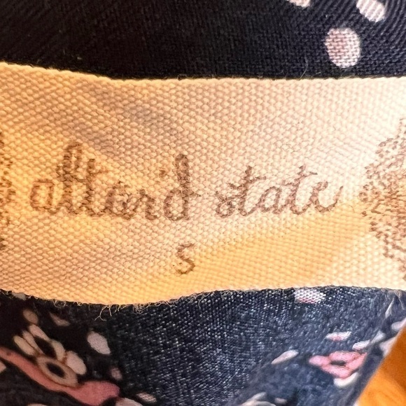 Altar’d State Long Sleeve Lace Up Neckline Dress Chic Size Small ‘Altered’ Lined - Picture 7 of 9